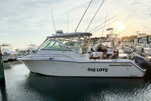 Picture Of: 2006 Grady-White Express 360 