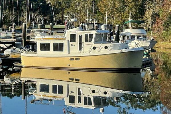 Picture Of: 2001 American Tug 34 LETO