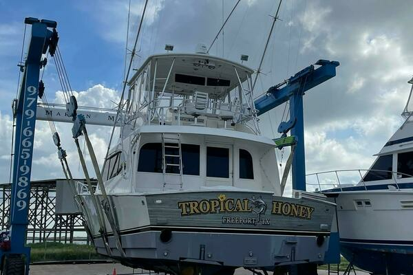 Picture Of: 1994 Post Convertible 