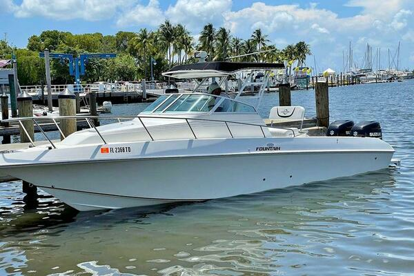 Picture Of: 1993 Fountain Walk Around 