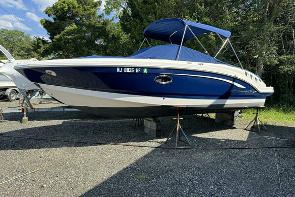 Picture Of: 2014 Chaparral 246 SSI 