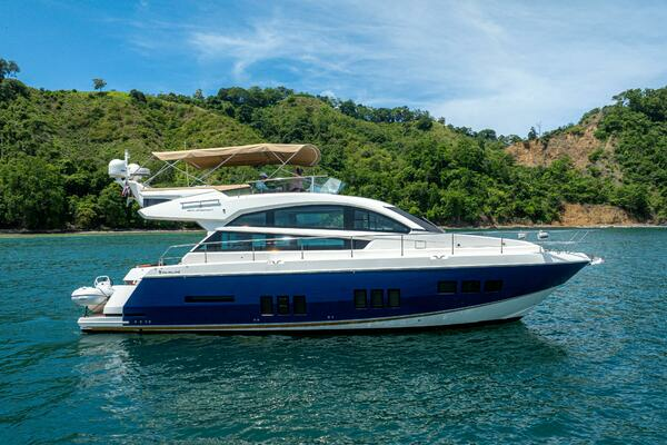 Picture Of: 2014 Fairline 50 YOLO