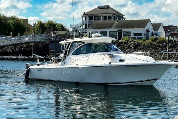 Picture Of: 2013 Pursuit 345 Offshore 