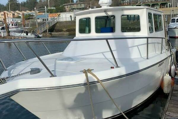 Picture Of: 2001 Rampage 30 Express 