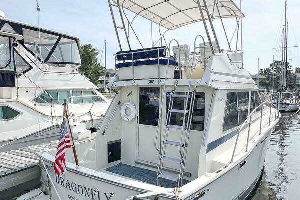 Picture Of: 1987 Tollycraft 34 Sedan Sport DRAGONFLY