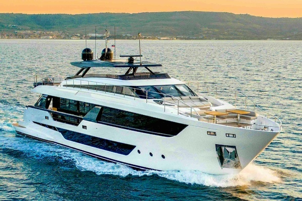 Picture Of: 2023 Ferretti Yachts Ferretti 1000 ISOTTA