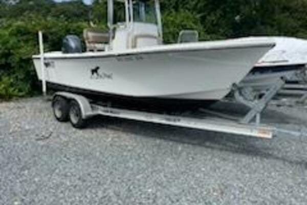 Featured Vessels - Smith Yacht Sales