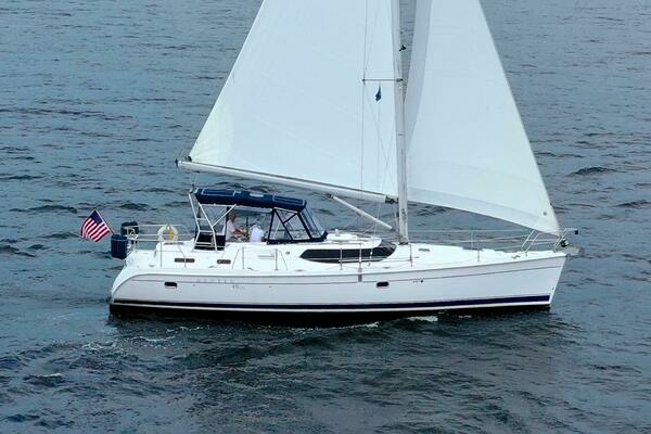 Picture Of: 2006 Hunter 45cc Coralee