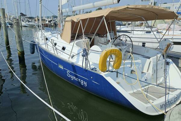 Picture Of: 2002 Beneteau Limited Edition 411 SYNERGY