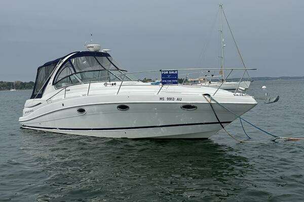Picture Of: 2008 Four Winns V338 Seas the Day