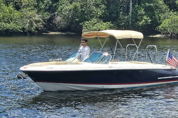 Picture Of: 2011 Chris-Craft  