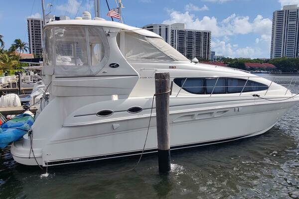 Picture Of: 2003 Sea Ray 39 Zoto