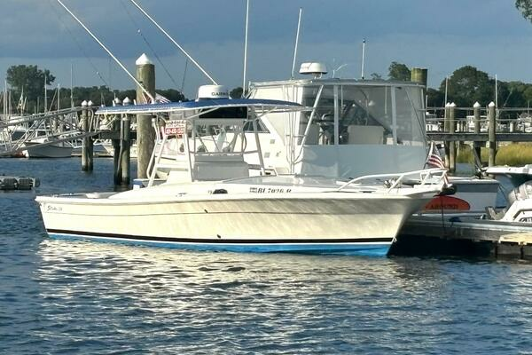 Picture Of: 2000 Strike Center Console 