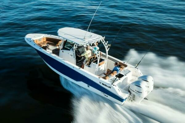 Picture Of: 2025 Wellcraft 302 Fisherman 