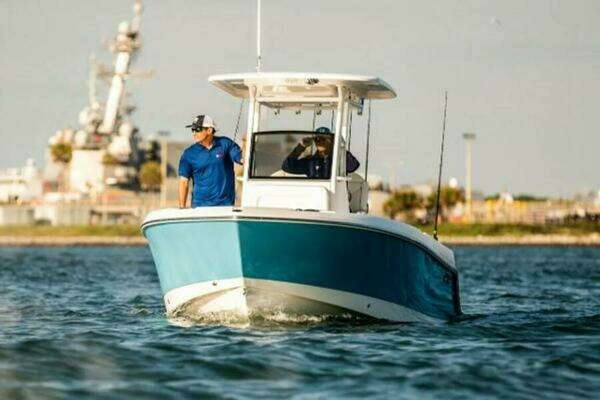 Picture Of: 2025 Edgewater 230CC 