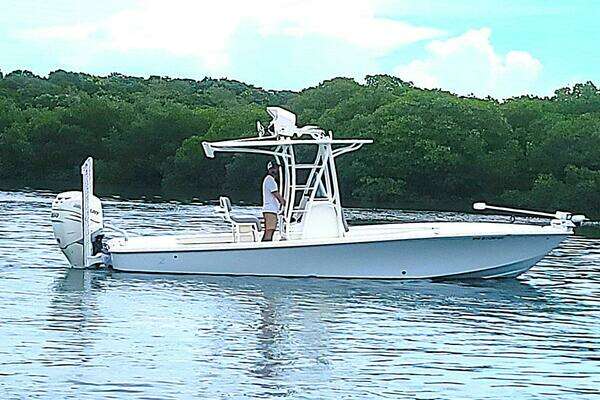 Picture Of: 2017 SeaVee 270Z 