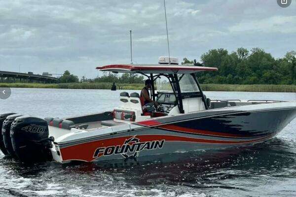Picture Of: 2022 Fountain 38 SC 