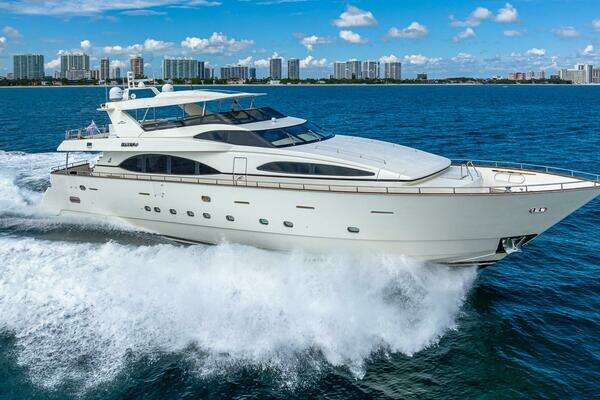 Picture Of: 2000 Azimut  100 Azimut Jumbo