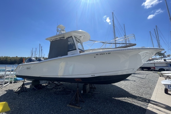 Picture Of: 2022 Sea Hunt 265 Ultra 