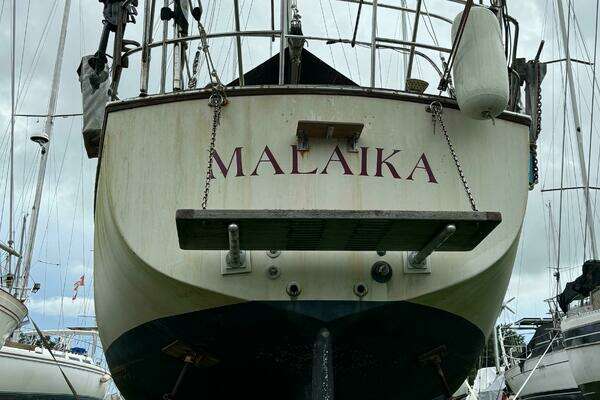 Picture Of: 1987 Island Packet 38 Malaika