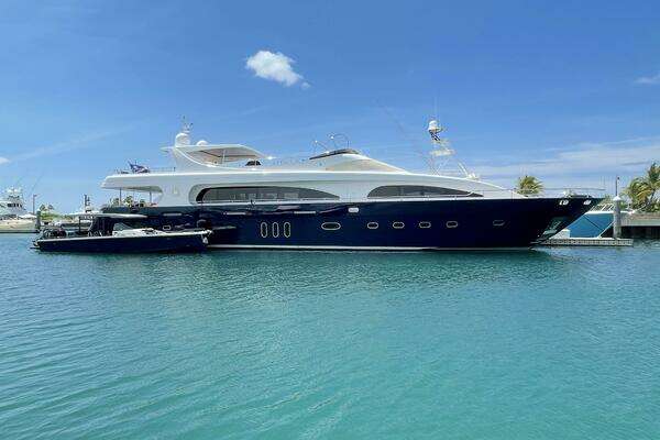 Picture Of: 2011 Mengi Yay 115 Panacea