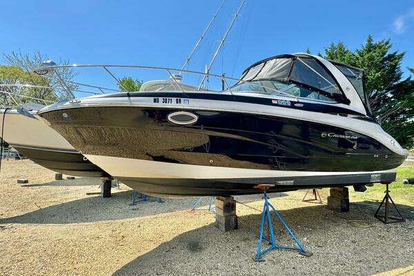 Picture Of: 2020 Crownline 264CR Den-A-Sea