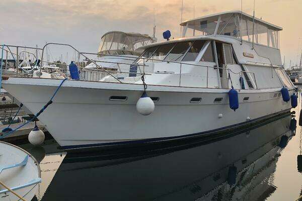 Picture Of: 1985 Bayliner 4550 Motoryacht 