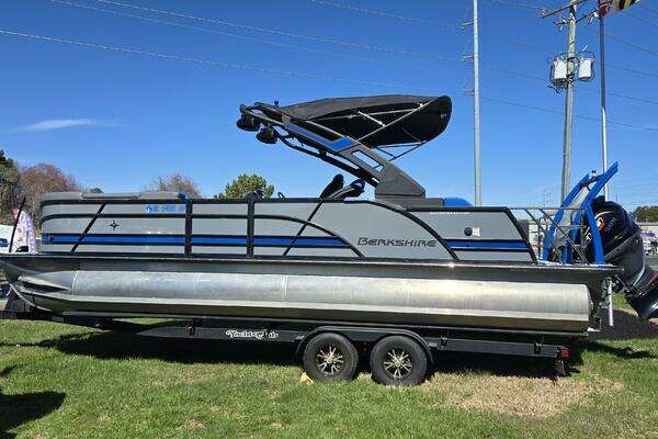 Picture Of: 2023 Berkshire 25UL STS 3.0 Plus 