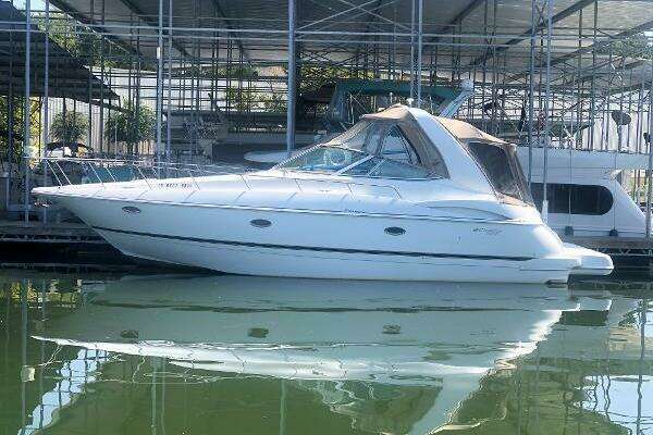 Picture Of: 2001 Cruisers Yachts 3672 Express 