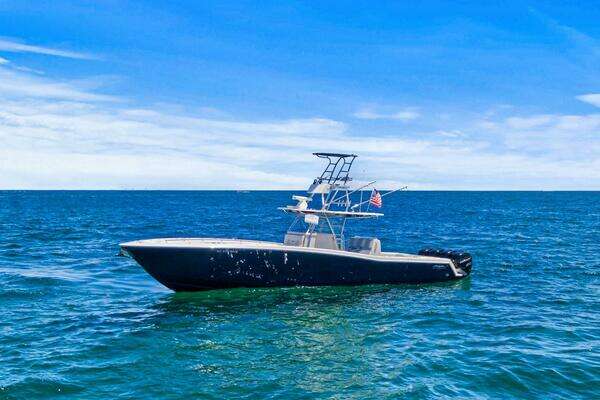 Picture Of: 2013 Invincible 42 Open 