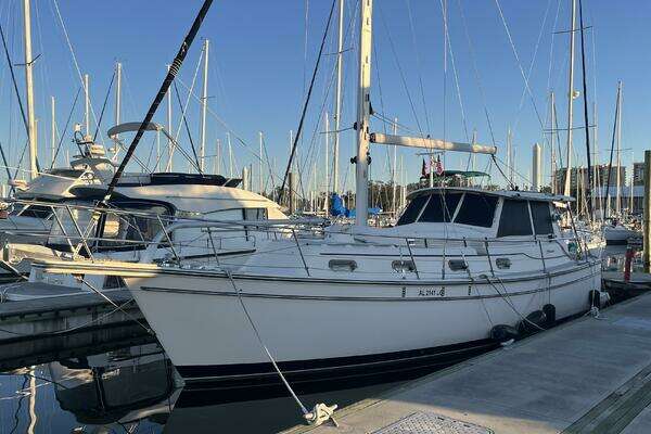 Picture Of: 2008 Island Packet PY Trawler / Motorsailer Bijou