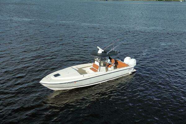Picture Of: 2004 Intrepid 32 CUDDY 