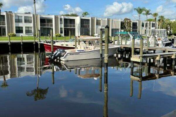 Picture Of: 2014 Grady-White Canyon 306 