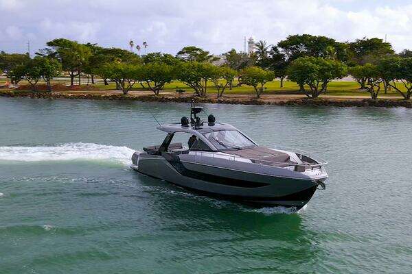Picture Of: 2022 Azimut Verve 47 