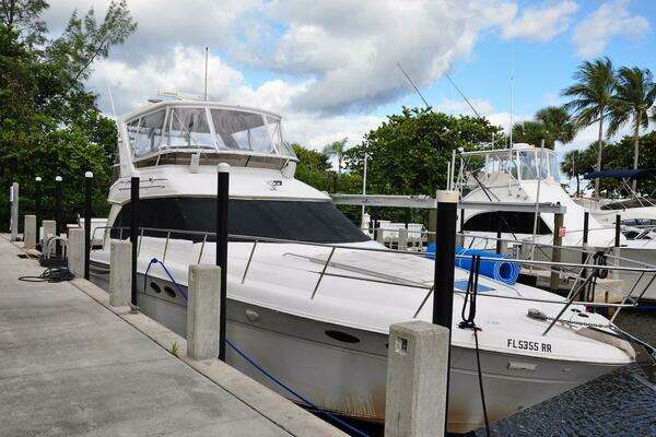 Picture Of: 1998 Sea Ray 480 Sedan Bridge 
