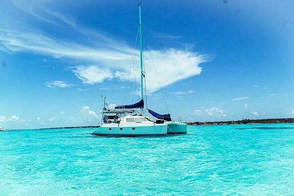 Picture Of: 1999 Manta 42 Sea Jazz