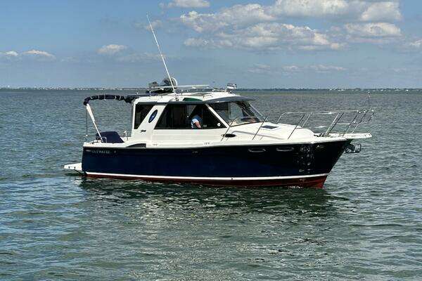 Picture Of: 2012 Cutwater 26 Patti Ann