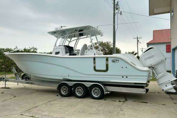 Picture Of: 2019 Sea Fox 328 Commander Middle Man