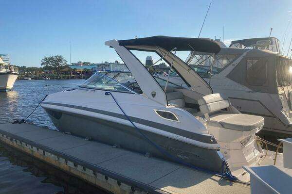 Picture Of: 2015 Regal 28 Express 