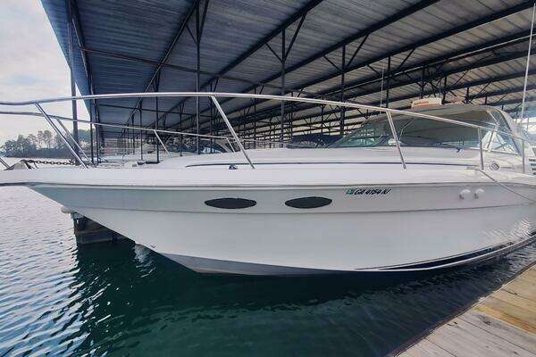 Picture Of: 1997 Sea Ray 370 No Worries 3