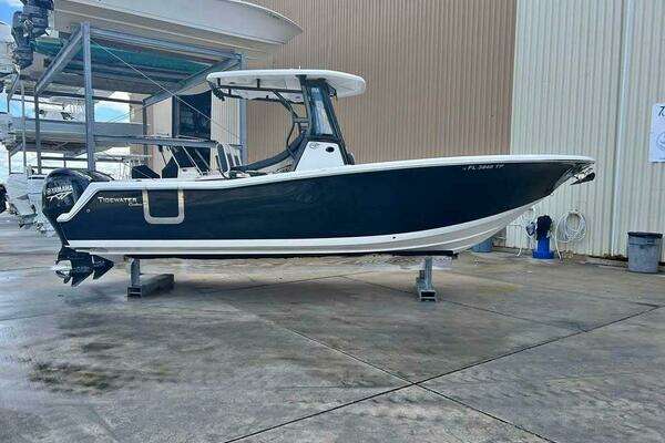 Picture Of: 2023 Tidewater 256 CC 