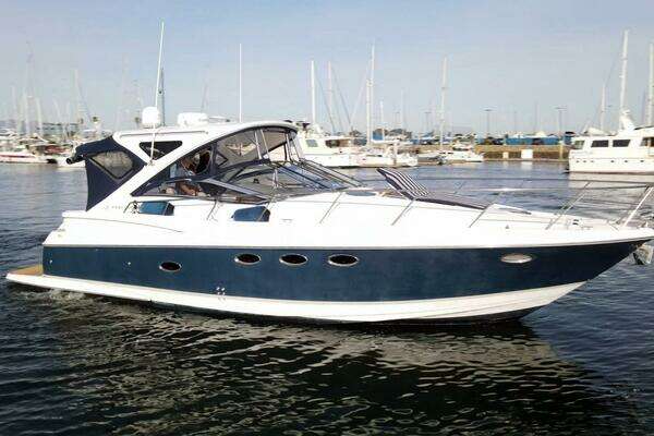 Picture Of: 2008 Regal Commodore 4060 SYRENKA