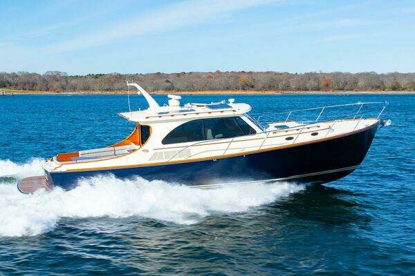 Picture Of: 2017 Hinckley Talaria 43 TURQUOISE name reserved