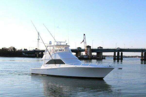 Picture Of: 2005 Viking 45 Convertible CLEAN LIVIN'