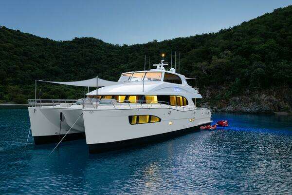 Picture Of: 2018 Horizon PC74 Sea Glass