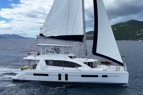 Picture Of: 2016 Leopard 58 Laurel Lee