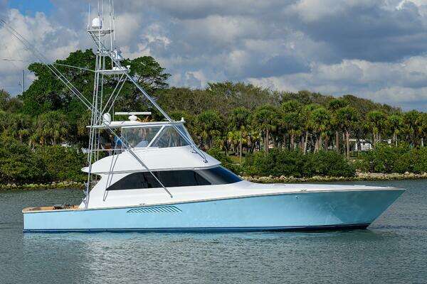 Picture Of: 2001 Viking 61 Convertible Reel King