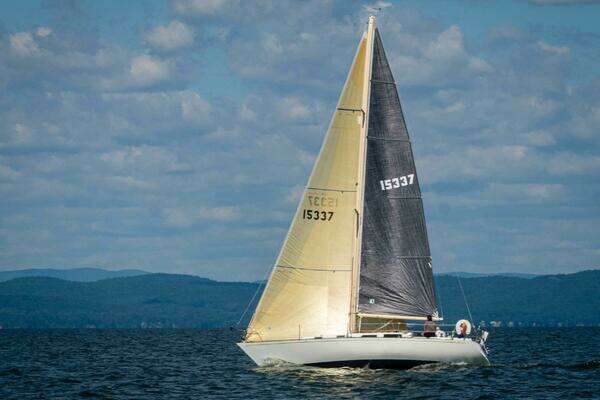 Picture Of: 1979 Peterson  TALISMAN