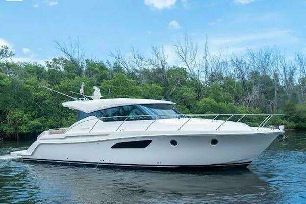 Picture Of: 2015 Tiara Yachts C44 Coupe 