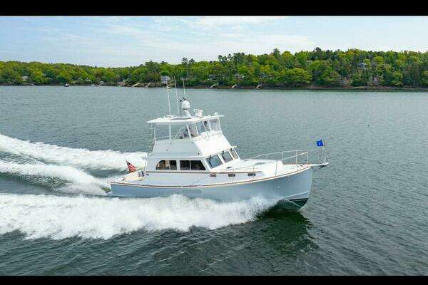 Picture Of: 2019 Lowell Flybridge NORUMBEGA